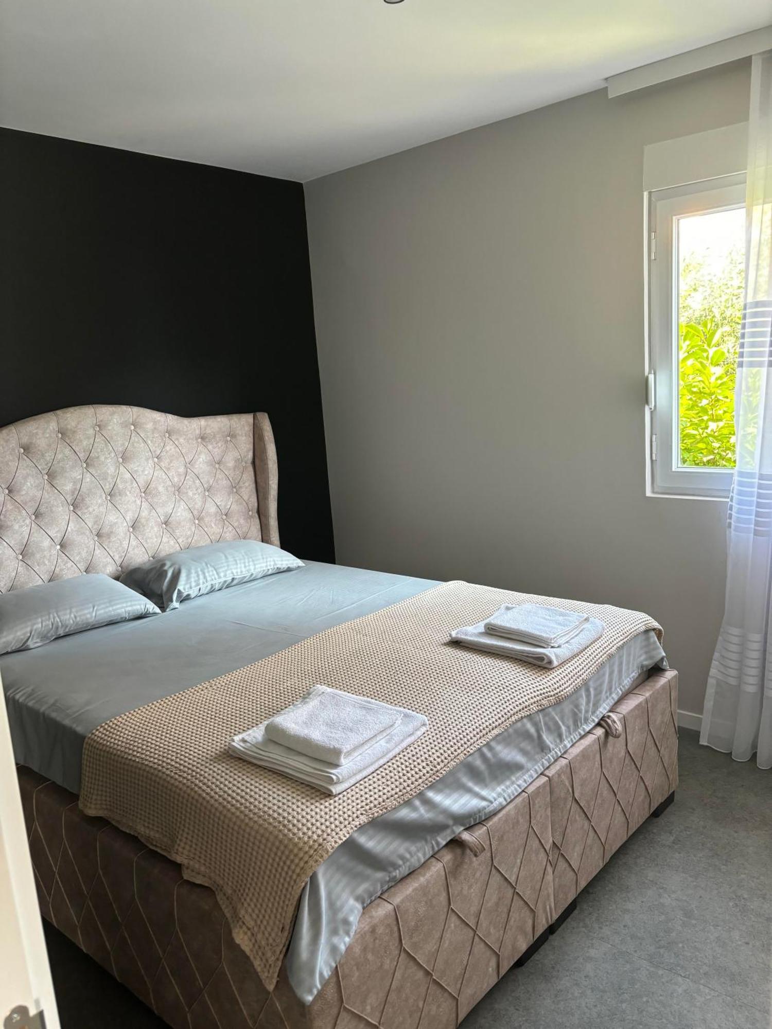 Apartments Luka Κότορ Εξωτερικό φωτογραφία